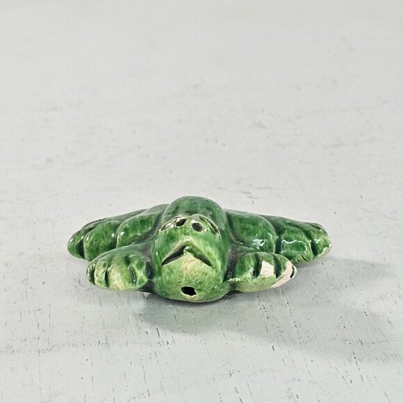 Vintage F Frazao Caldas Frog Miniature Figurine Majolica Pottery *Chipped* - Picture 3 of 8